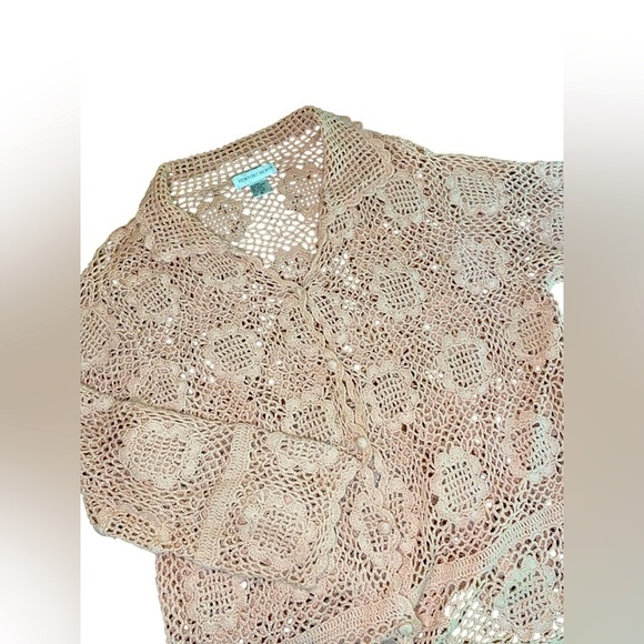 Newport News Tops - Vintage Newport News Crochet Pink Top Women’s 1X Button Floral Mauve Grandma 90s
